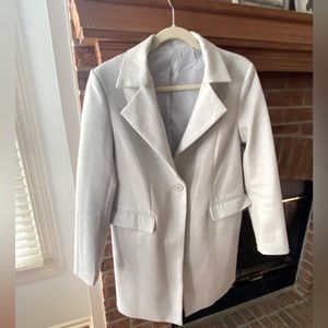 Light gray long line lightweight jacket from Amazon